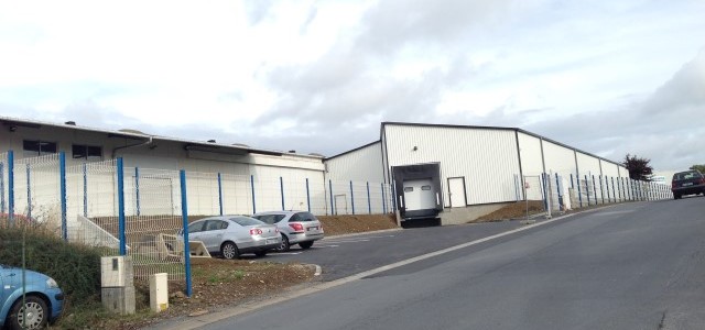 Extension d’un entrepôt de stockage TRICOPACK en charpente métallique Extension d’un entrepôt de stockage TRICOPACK en charpente métallique