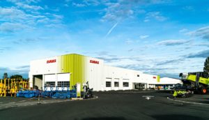 CLAAS - Construction d’une concession pour machines agricoles. Surface du projet : 4200m² - Durée : 11 mois